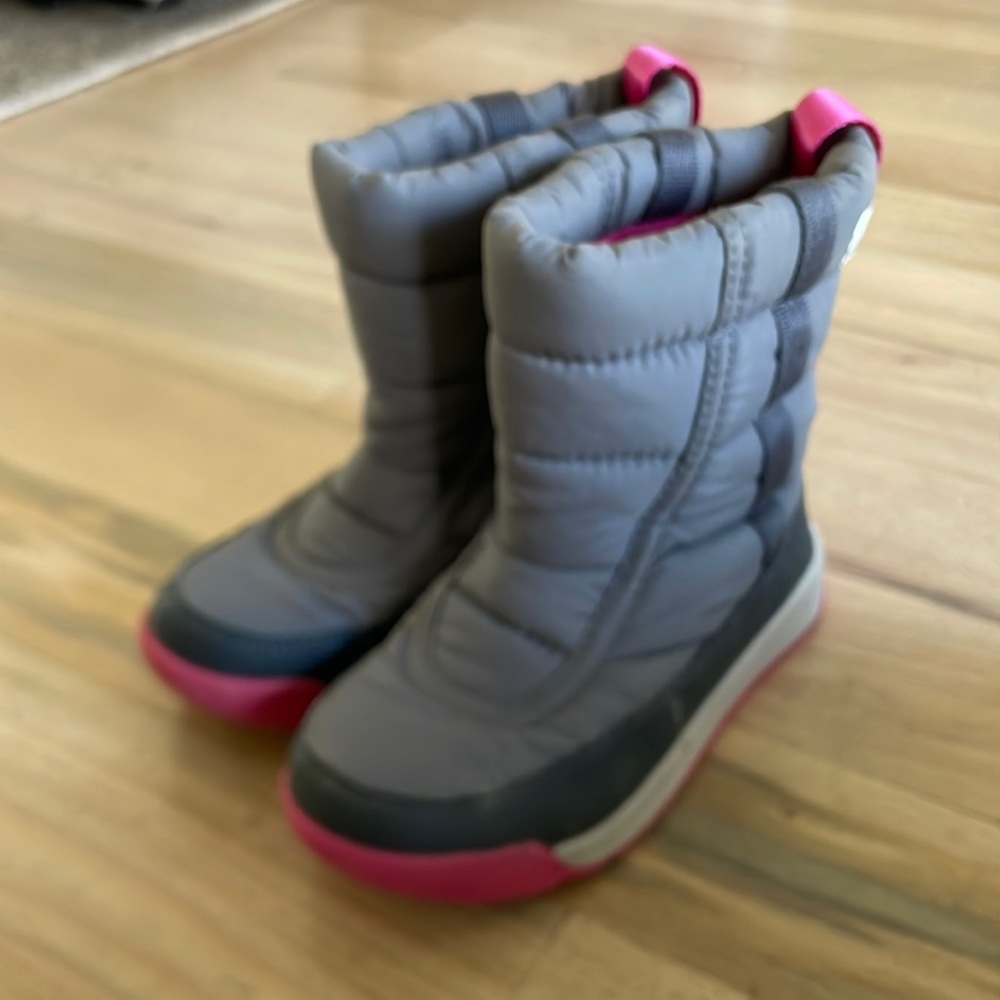 Sorel girls snow boots
